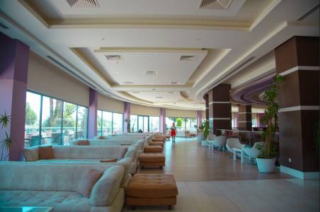 VENOSA BEACH RESORT AND SPA Lobby